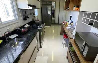 Imagem 6: Apartamento para venda possui 131 metros quadrados com 3 quartos em Calhau...