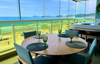 Imagem 10: Exclusivo apartamento de alto padrão com vista deslumbrante para o mar