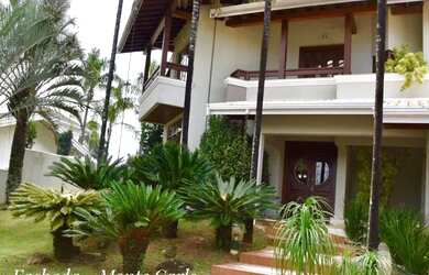 Imagem: A casa em condomínio possui 3 Dormitórios, 3 Banheiros, 4