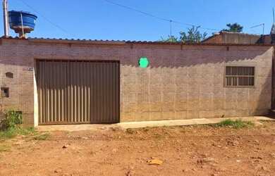 Imagem 3: Vendo Casa. 1 Vaga na garageme3 Dormitórios