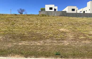 Imagem 4: Lote em condomínio para venda com 300 metros quadrados no Jardins Bolonha...