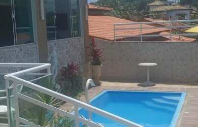 Imagem: A casa em condomínio possui 4 Dormitórios, 5 Banheiros, 280m²