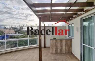 Imagem: O apartamento na cobertura possui 3 Dormitórios, 5 Banheiros