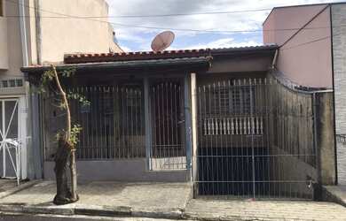 Imagem: A casa possui 2 Dormitórios, 2 Banheiros e 70m² de Área e