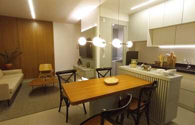 Imagem: O apartamento possui 2 Dormitórios, 2 Banheiros, 1 Vaga na