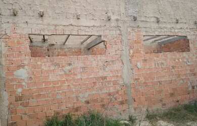 Imagem 4: A oportunidade de sua casa própria com espaço comercial é agora