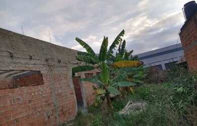 Imagem 3: A oportunidade de sua casa própria com espaço comercial é agora