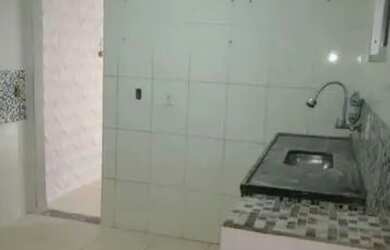 Imagem 4: Quintal com 3 casas