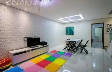 Imagem: A casa possui 3 Dormitórios, 4 Banheiros, 4 Vagas na garagem