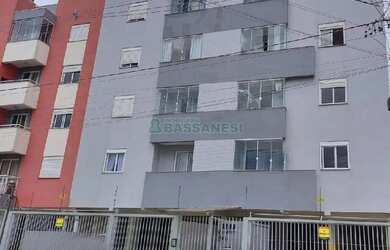 Imagem: O apartamento para alugar possui 2 Dormitórios, 1 Banheiro