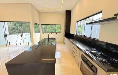 Imagem 14: Imperdível casa à venda em Bragança Paulista-SP no Condomínio Villa...