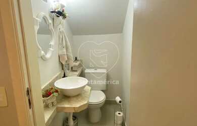 Imagem 16: Casa à venda no Condomínio Jockey Club 3 dormitórios com armários...