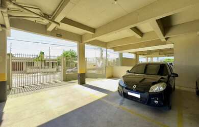 Imagem 15: Apartamento 2 dormitórios, garagem, churrasqueira e elevador no bairro