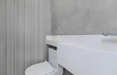 Imagem 6: Casa em condomínio à venda com 3 suítes no Santa Cândida em Curitiba