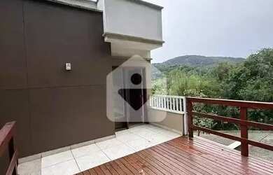 Imagem 1: Loft para aluguel com 2 quartos, 80m² - Castelanea - Petrópolis/RJ