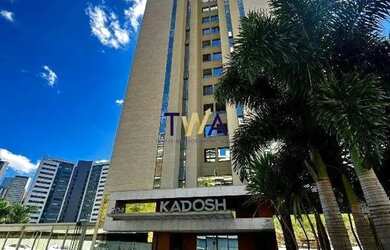 Imagem: O apartamento possui 4 Dormitórios, 4 Banheiros, 4 Vagas na