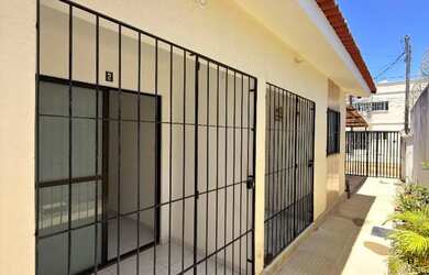 Imagem: A casa em condomínio possui 2 Dormitórios, 1 Banheiro, 1 Vaga