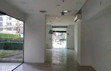 Imagem 7: LOJA P/ LOCAÇÃO OU VENDA - R. GOMES DE CARVALHO - EM FTE AO SHOPPING V. OLÍMPIA