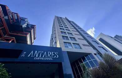 Imagem: O depósito possui 1 Vaga na garagem e 45m² de Área e está