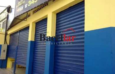 Imagem: O depósito à venda possui e está localizado em Madureira