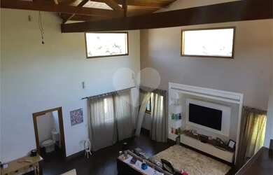 Imagem: A casa em condomínio possui 3 Dormitórios, 4 Banheiros, 5