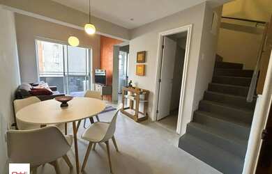 Imagem: O apartamento possui 1 Dormitório, 2 Banheiros, 1 Vaga na garagem