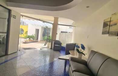 Imagem: O apartamento possui 4 Dormitórios, 5 Banheiros, 2 Vagas na