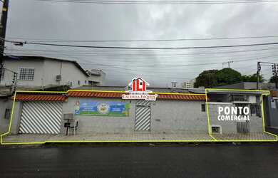 Imagem: O apartamento possui 4 Dormitórios, 2 Banheiros, 2 Vagas na