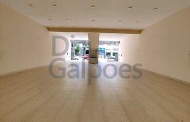 Imagem: O depósito possui 600m² de Área e está localizado em Centro