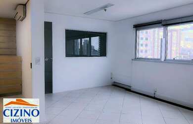 Imagem: O depósito possui 1 Vaga na garagem, 40m² de Área e está