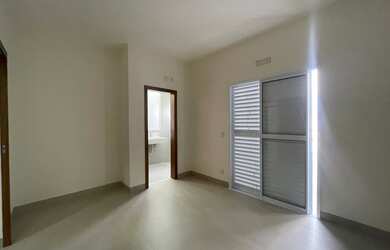 Imagem 11: Casa para venda Sobrado Zona Leste, Alto Umuarama em Grand Ville - Uberlândia...