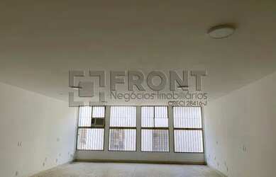 Imagem: O depósito possui 102m² de Área e está localizado em Centro