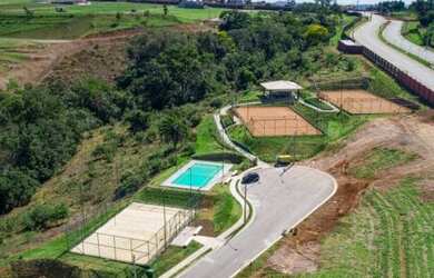 Imagem 8: Lote em condomínio para venda com 300 metros quadrados no Jardins Bolonha...