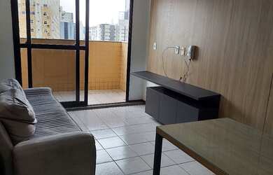 Imagem: O apartamento possui 1 Dormitório, 1 Banheiro, 1 Vaga na garagem