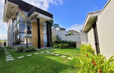 Imagem: O apartamento possui 3 Dormitórios, 5 Banheiros, 3 Vagas na