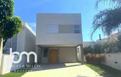 Imagem: A casa em condomínio possui 3 Dormitórios, 4 Banheiros, 4