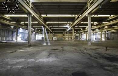 Imagem: O depósito possui 9723m² de Área e está localizado em Jardim