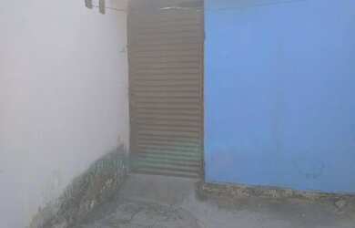 Imagem: A casa possui 1 Dormitório, 1 Banheiro e está localizado