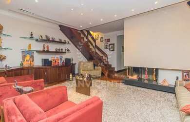 Imagem: O apartamento na cobertura possui 4 Dormitórios, 5 Banheiros