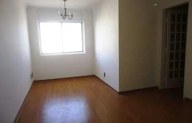 Imagem: A casa possui 3 Dormitórios, 4 Banheiros, 4 Vagas na garagem