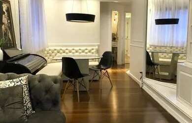 Imagem: O apartamento possui 4 Dormitórios, 2 Banheiros, 1 Vaga na