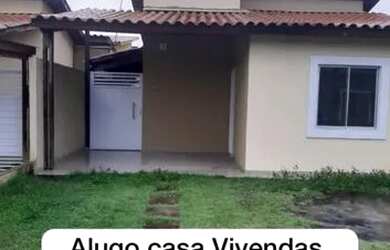 Imagem: A casa em condomínio possui 3 Dormitórios, 2 Banheiros, 2