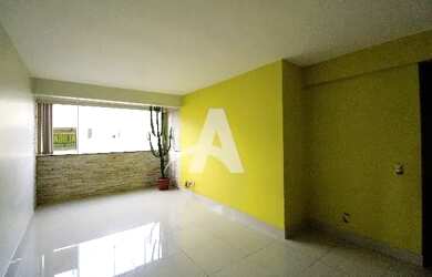 Imagem: O apartamento possui 3 Dormitórios, 2 Banheiros, 2 Vagas na