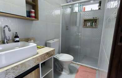 Imagem 7: Casa térrea perto da praia dentro de condomínio aconchegante