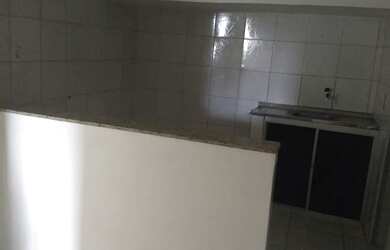 Imagem: A casa possui 1 Dormitório, 1 Banheiro e está localizado