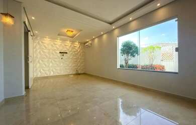 Imagem 2: Casa com Piscina no Santa Rosa 3 Dorm, 1 Suíte Aceita Troca