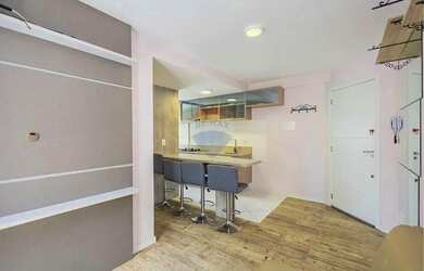 Imagem: O apartamento possui 1 Dormitório, 1 Banheiro, 36m² de Área