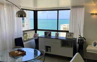 Imagem: O apartamento possui 4 Dormitórios, 4 Banheiros, 2 Vagas na