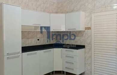 Imagem: A casa possui 2 Dormitórios, 2 Banheiros, 3 Vagas na garagem