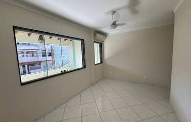 Imagem 2: CASA DUPLEX 5 Quartos ( 4 suítes )